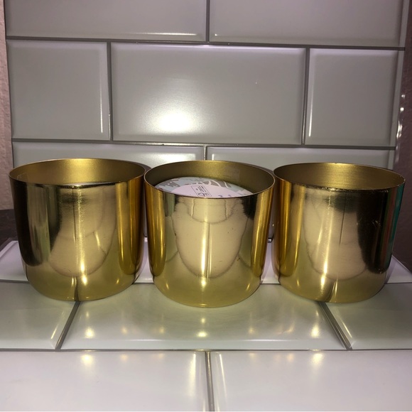 3 Jar Holiday Candle Set - Picture 4 of 4